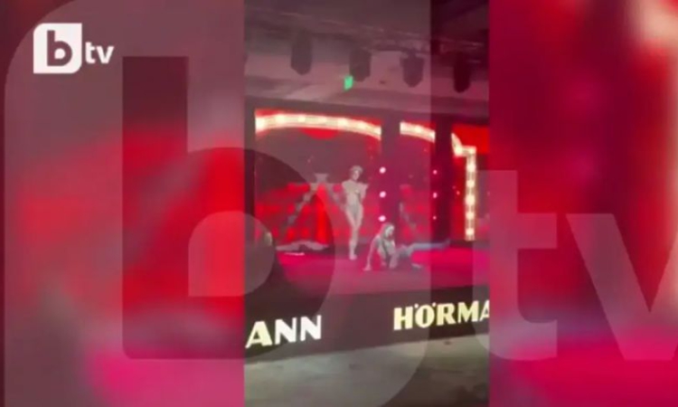 БФС отпразнува 100-годишнината със… стриптийз (ВИДЕО)