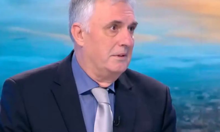 Ивайло Калфин: Имам много поводи да се гордея, че съм българин, но българската валута не е сред тях