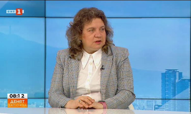 Киселова поздрави новоизбрания папа
