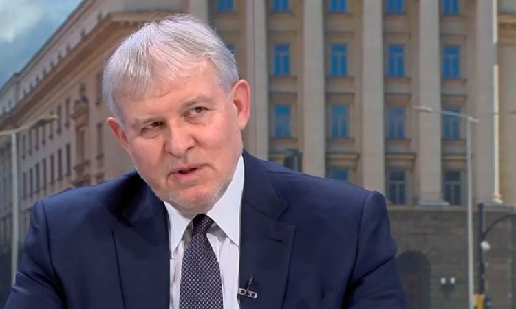Румен Христов: Искането на Радев за референдум цели да отвлече вниманието от аферата &quot;Боташ&quot;