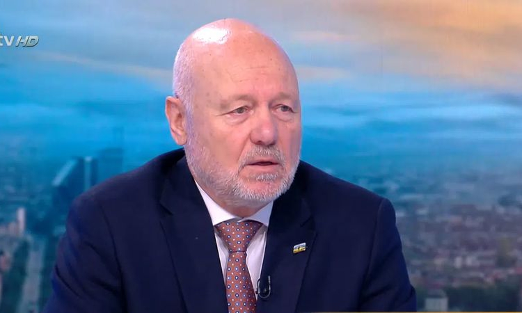 Тагарев за украинската атака: В учебниците и филмите за Бонд няма такива операции