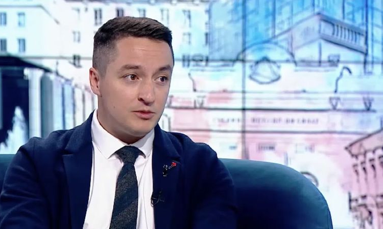 Явор Божанков определи оставката на Кирил Петков като достойна постъпка