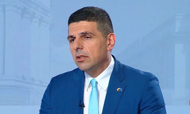 ПП-ДБ подготвя вот на недоверие през септември