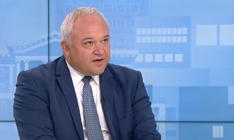 Иван Демерджиев: Премиерът не трябва да &quot;посети&quot; пожара, а да координира действията при гасене