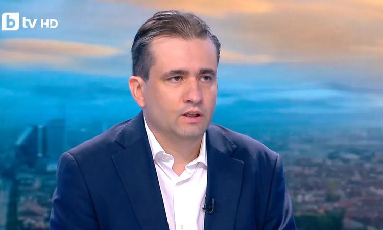 Божанов от ПП-ДБ обяви: Темата на вота ще бъде завладяната държава