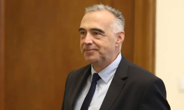 Антон Кутев: Живеем с управници, които биха искали да въведат диктатура