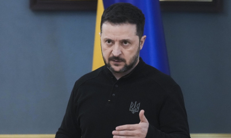 Зеленски настоя за общ „въздушен щит“ над Европа