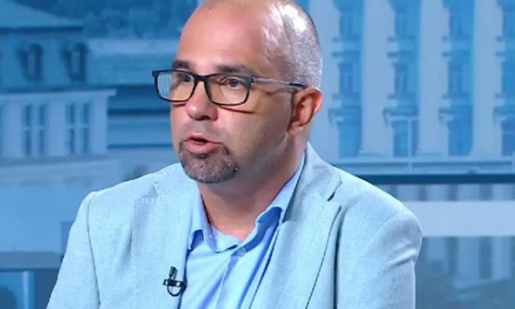 Първан Симеонов: Властта трябва да издигне такъв кандидат за президент, който да се хареса на западнолибералните хора