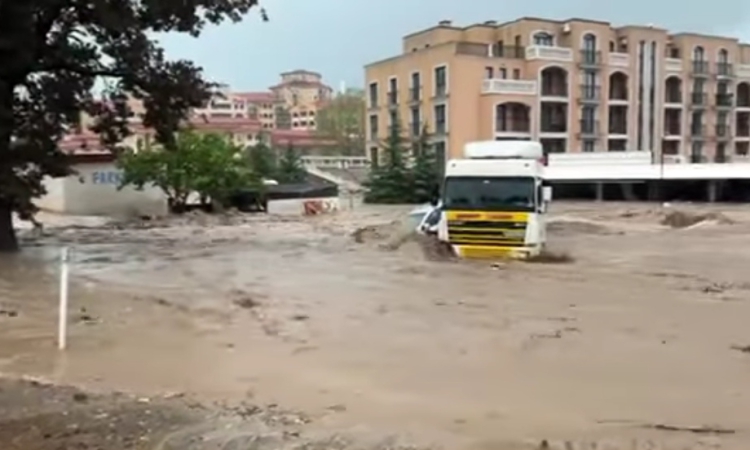 Извънредни мерки в &quot;Елените&quot; заради очакваните валежи
