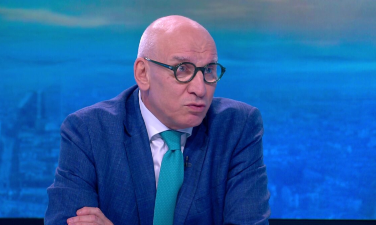 Левон Хампарцумян: Еврото може да е всичко, но не е ваксина срещу лошо финансово управление
