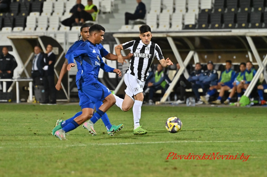 Теглят жребия за осминафиналите за Купата на България на 5 ноември