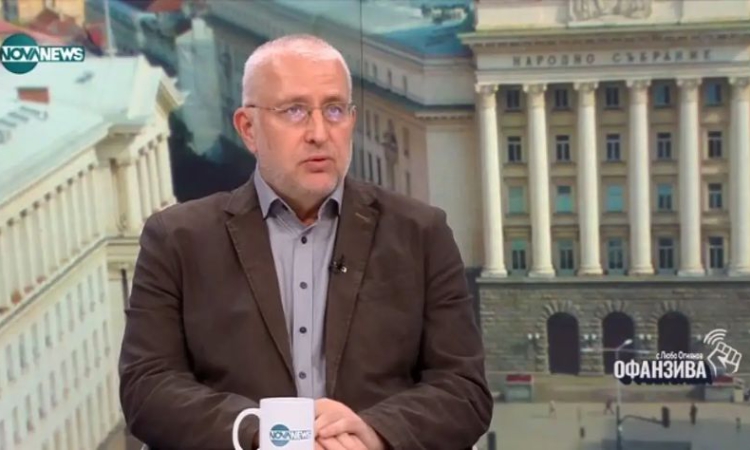 Проф. Светослав Малинов: Ако рафинерията затвори, може да се стигне до предсрочни избори