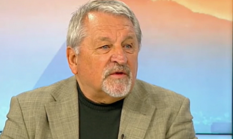 Хиновски: Особеният управител в Лукойл ще бъде затрудняван и следен под лупа