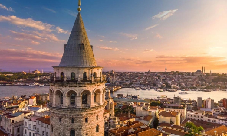 Турската прокуратура поиска 2000 години затвор за Екрем Имамоглу