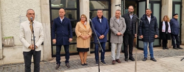 В Пловдив откриха първото в България зоокафе