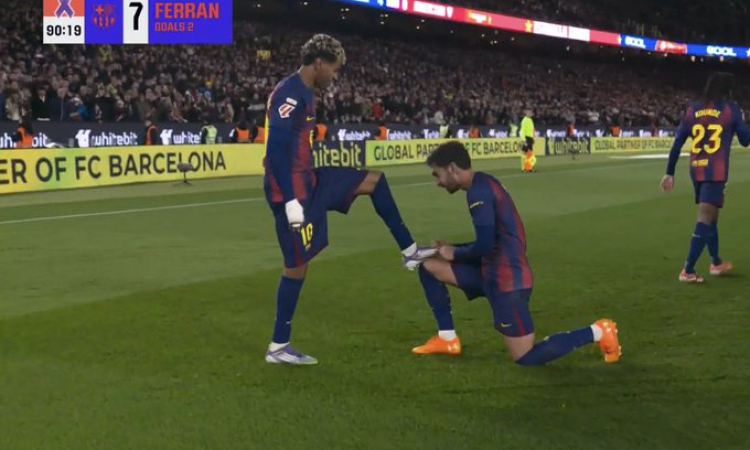 Барселона смаза Атлетик Билбао при завръщането си на ''Камп Ноу''