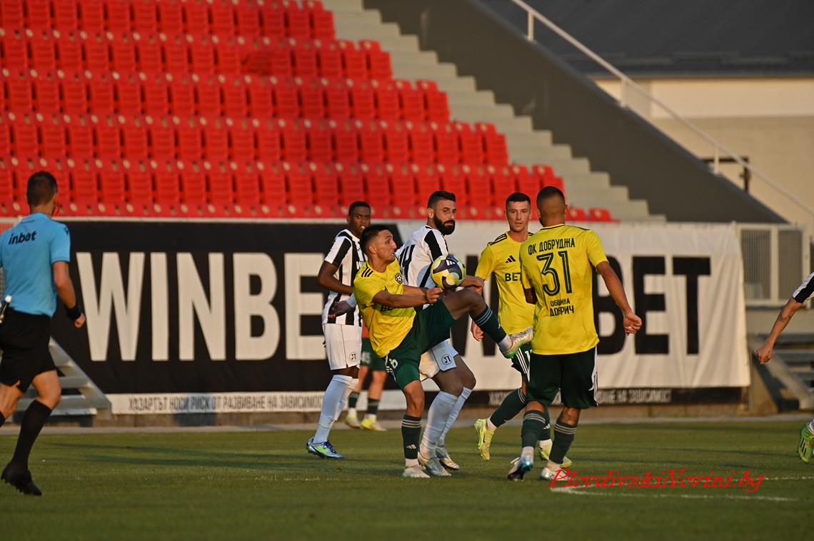 Локомотив стигна само до точка в Добрич