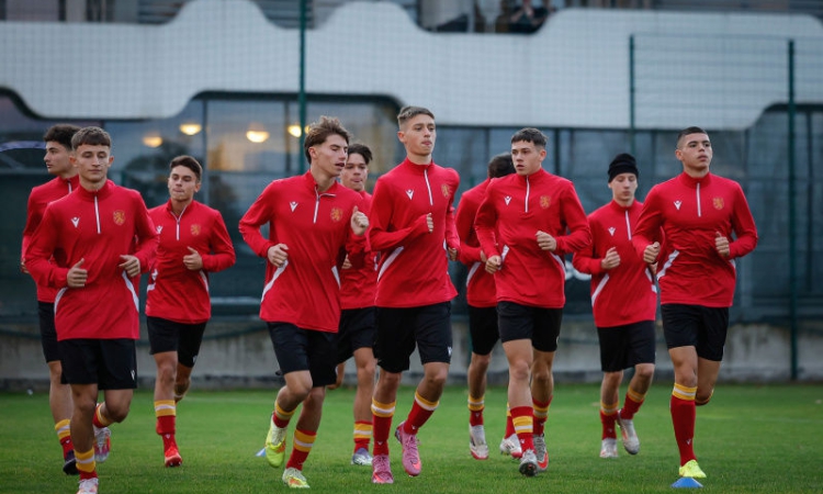 България U16 с две контролни срещи в Унгария