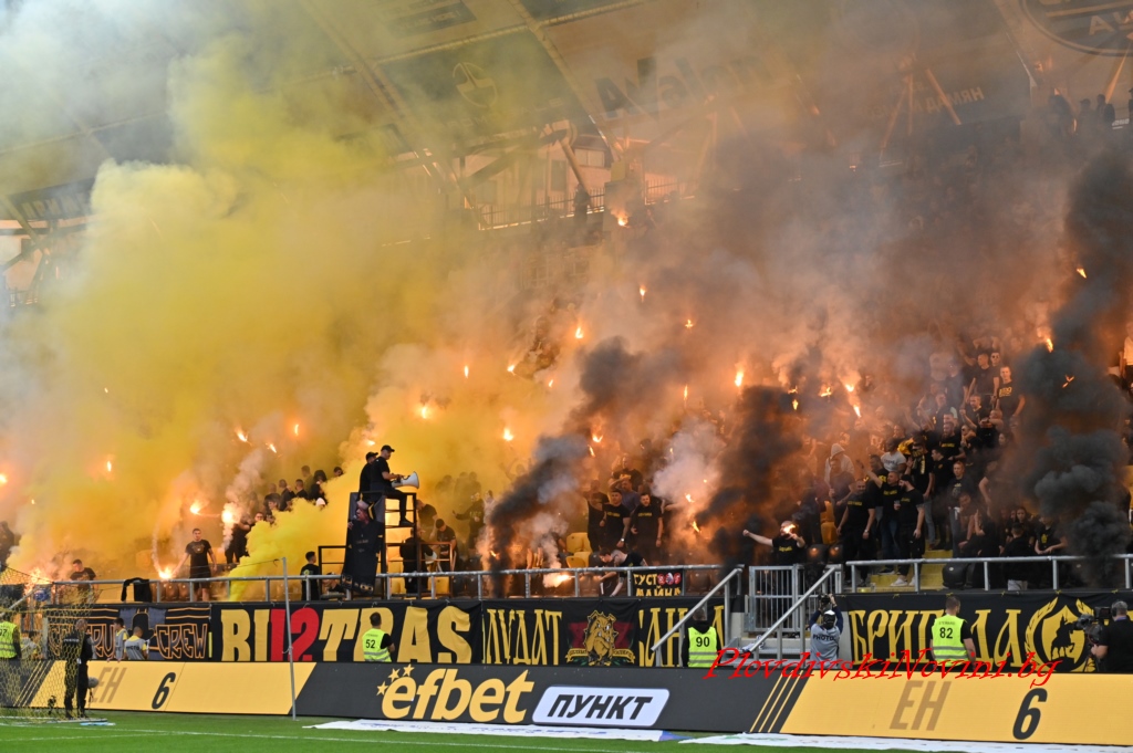 Ботевистите поискаха от пловдивския кмет да задвижи нещата по &quot;Колежа&quot;