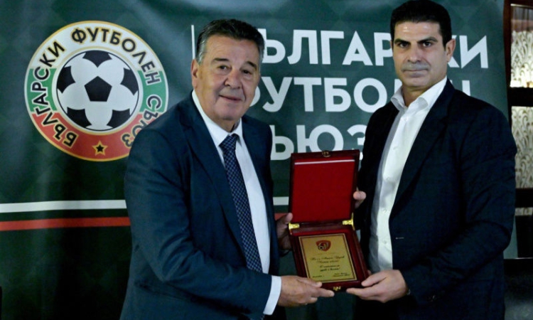 Президентът на БФС взе участие в заседанието на Управителния съвет на АФЛ в Пловдив