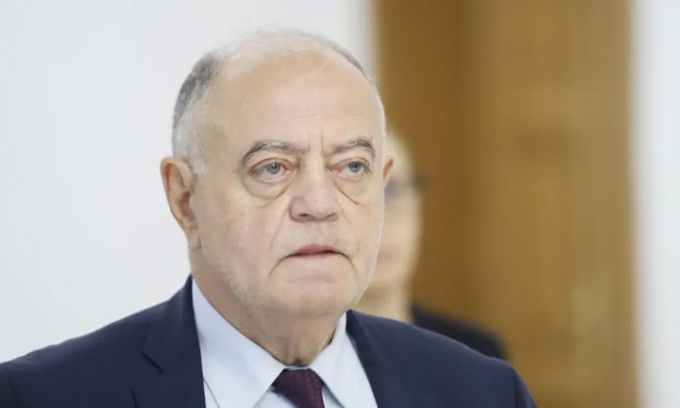 Атанас Атанасов: Първоначалният ход на Борисов да оттегли бюджета беше правилен. После не знам кой му се качи на главата