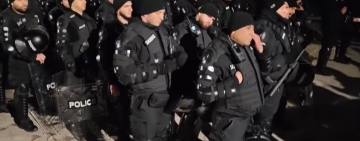 71 души са задържани след протеста в София