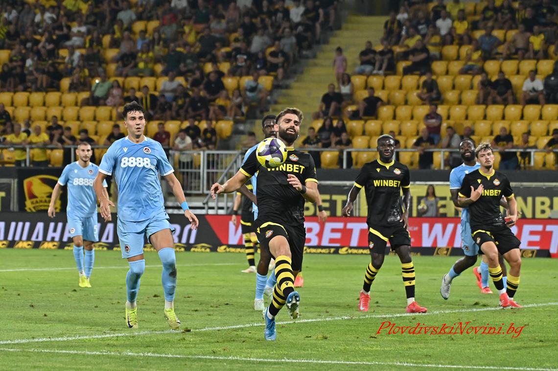 Локо Сф и Ботев Пд откриват кръга в Първа лига