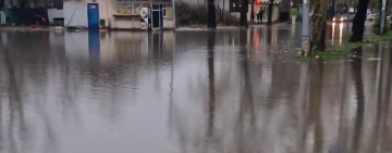 Дъждът наводни кръстовища в Пловдив, Южен отново под вода