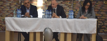 Министър Красимир Вълчев обсъди с учители и директори от Община Марица проблеми и бъдещи приоритети в образованието