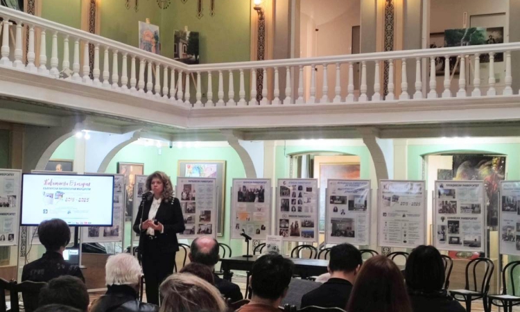 Илияна Йотова откри честването на 10-ата годишнина на мащабната програма „Живописна България“