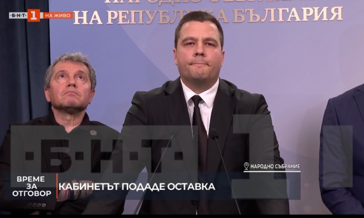 Балабанов след оставката на кабинета: Площадите отново са пълни – длъжни сме да се съобразим с хората
