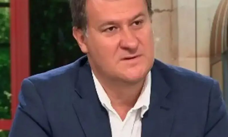 Доц. Милен Любенов: Скептичен съм, че без някаква смяна в ръководството, БСП ще намери място в следващото НС