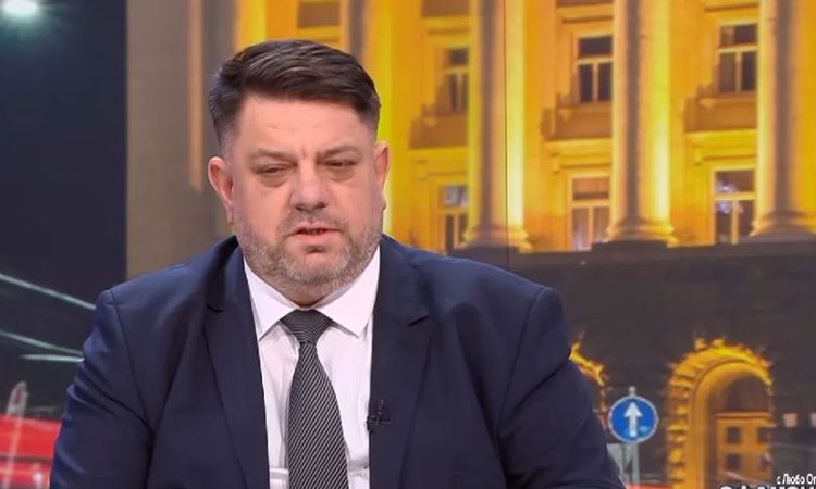 Атанас Зафиров: Оставка сега би била предателство към партията и свършеното през последната година