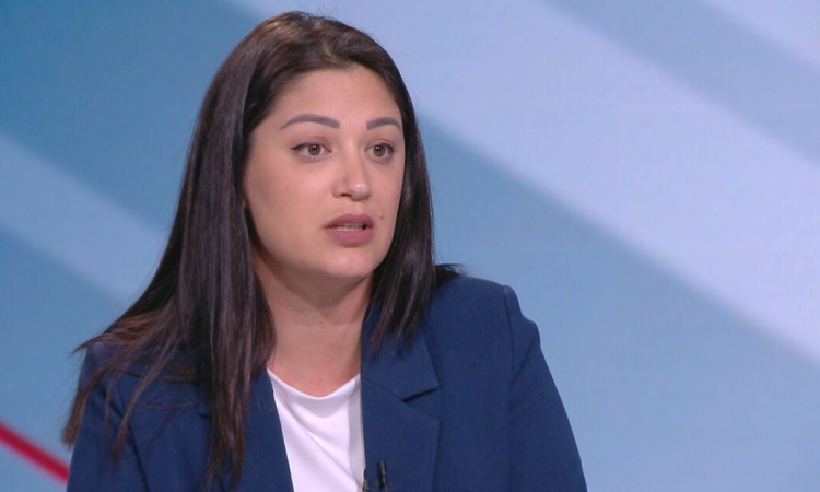 Евелина Славкова: В политически план би било много рисковано, ако Радев прецени да не участва на тези избори