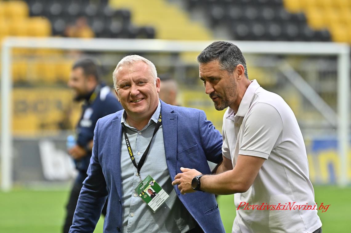 Мелачката на efbet Лига: 41 треньори се извъртяха в елита през 2025