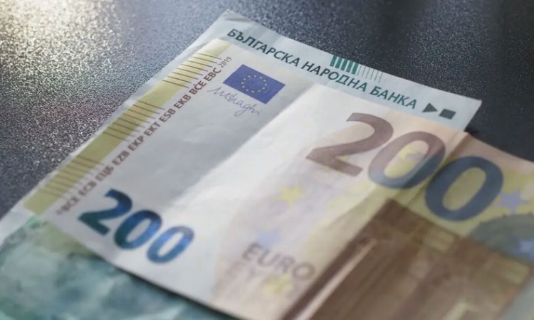 Най-важното, което трябва да знаем, в първите часове преди и след въвеждане на еврото