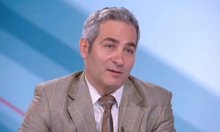 Любомир Стефанов: Няма политическа криза, а противопоставяне на два модела