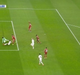 Ливърпул не успя да пречупи Илия Груев и Лийдс