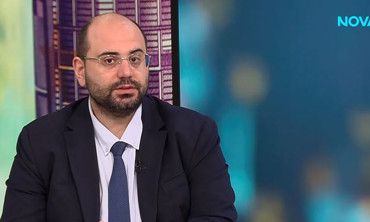 Доц. Йоловски: Банките са готови за еврото, няма основания за притеснения сред гражданите и търговците