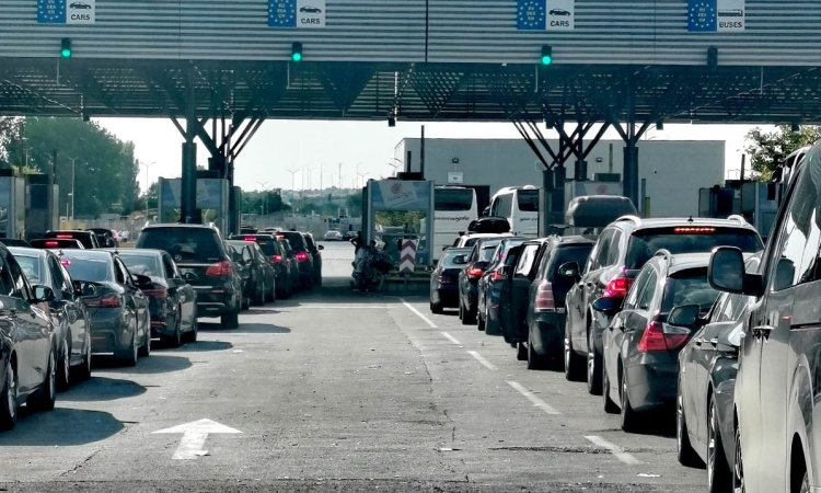 ЕС въвежда системата за влизане–излизане (EES) на сухопътните граници