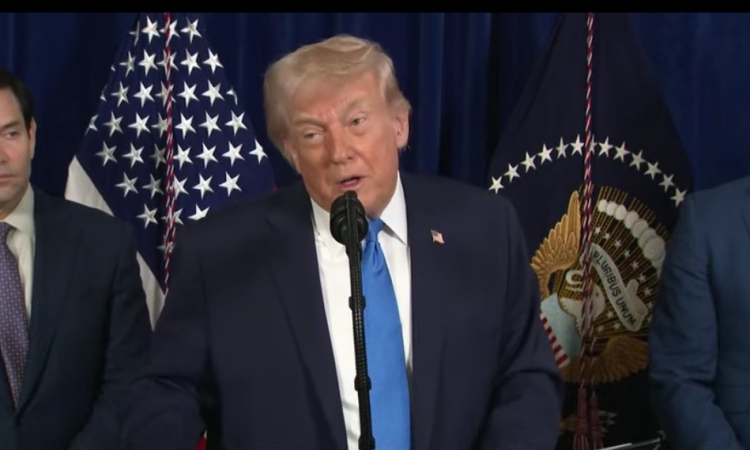 Тръмп заплаши Иран - Али Хаменей му отговори