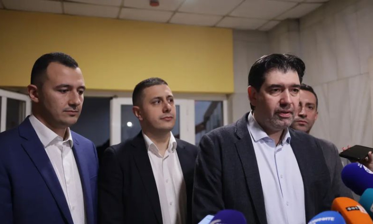 Иван Таков след решението за конгрес на БСП: Дадохме ясен знак, че сме чули социалистите и нашите избиратели