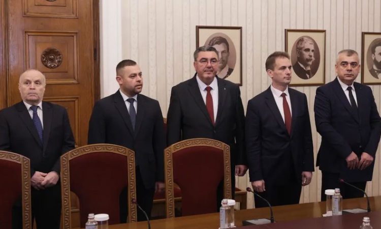 АПС: Свидетели сме на опит за ограничаване на основни граждански и политически права