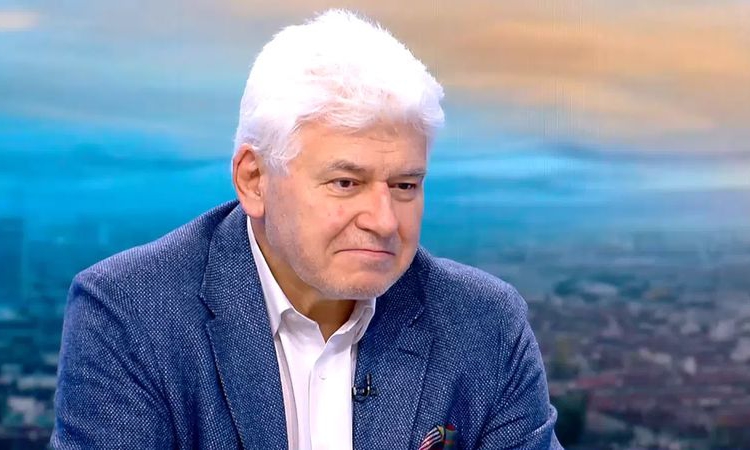 Процедура и опции: Какво ще се случи, ако и Радев, и Йотова подадат оставка?