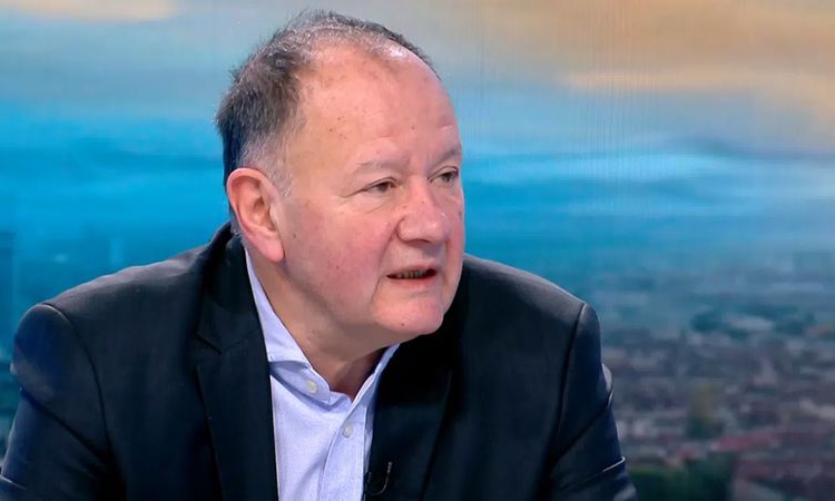 Михаил Миков: Проектът на Румен Радев може да приключи 130-годишната история на БСП