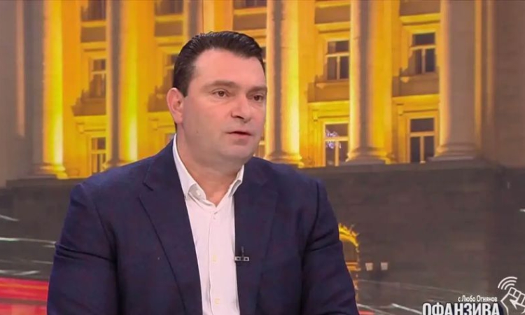 Калоян Паргов: БСП няма да бъде погълната от формацията на Радев