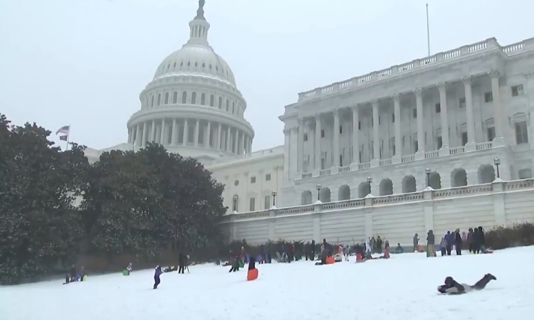Арктически студ скова Америка