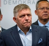 Премиерът Фицо: Словакия трябва да отхвърли поканата за присъединяване към Съвета за мир на Тръмп