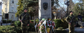 Пловдив чества 172 години от рождението на Стефан Стамболов   