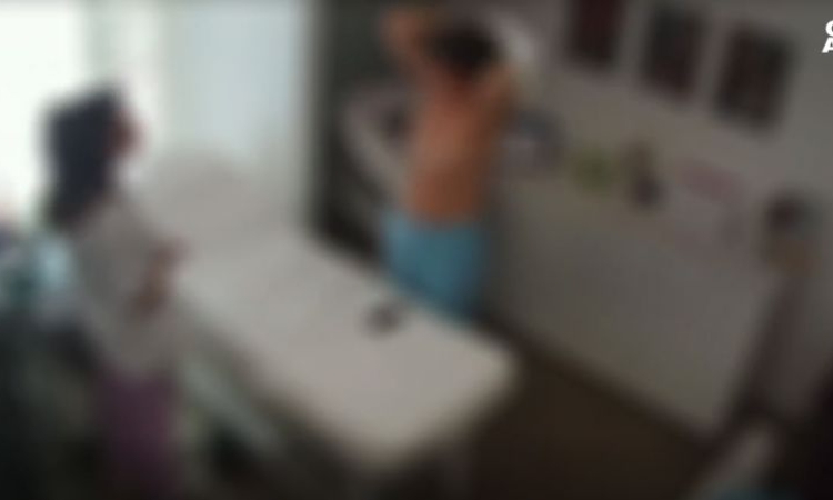 Скандалът с интимните записи в салони в Бургас: Говори майка на непълнолетна жертва